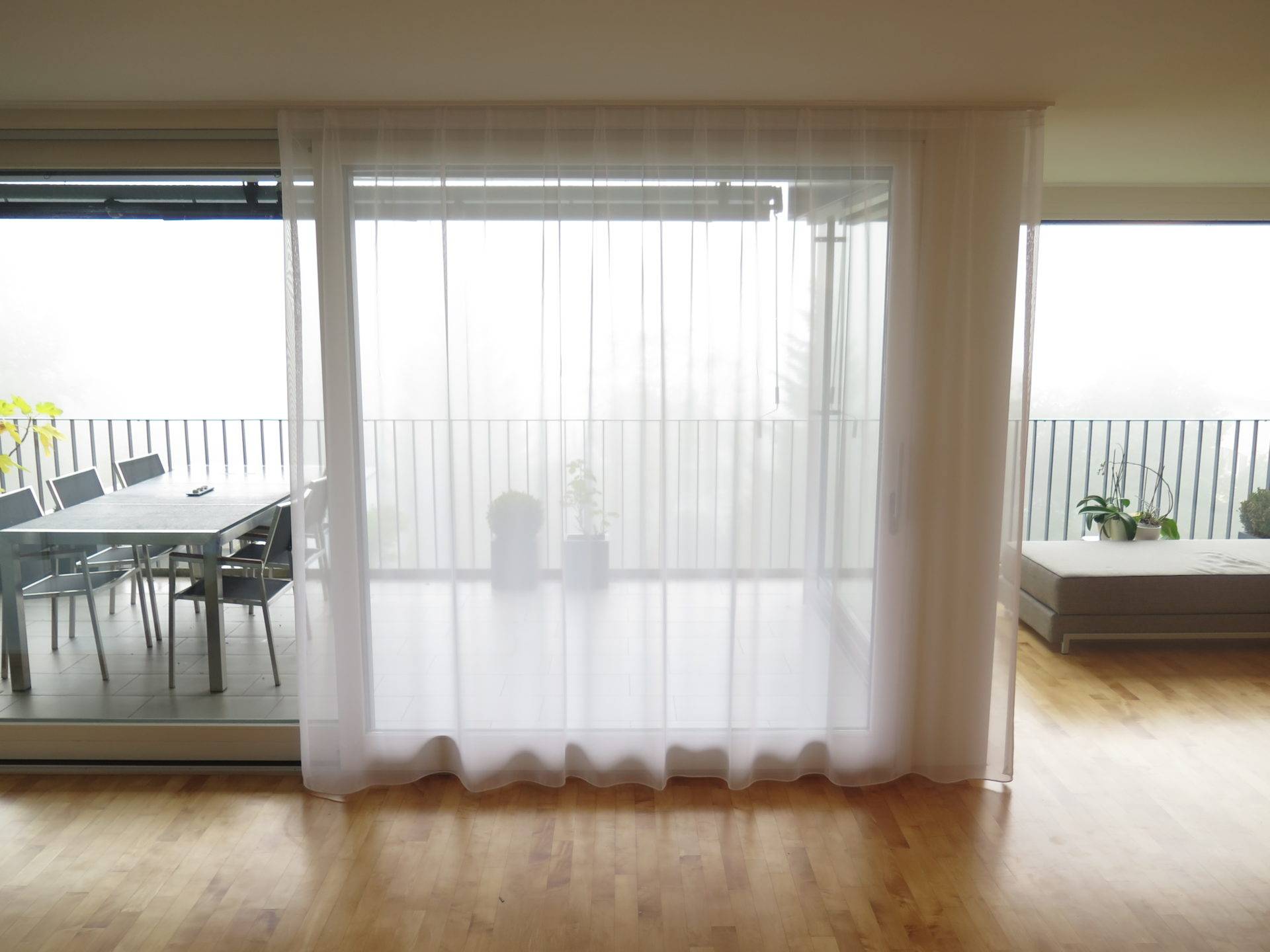 Fertigvorhang weiss 300cm breit | Online-Preise | weisservorhang.ch