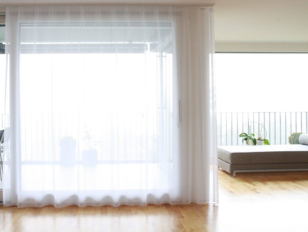 Lange Vorhänge | schön & preiswert | weisservorhang.ch